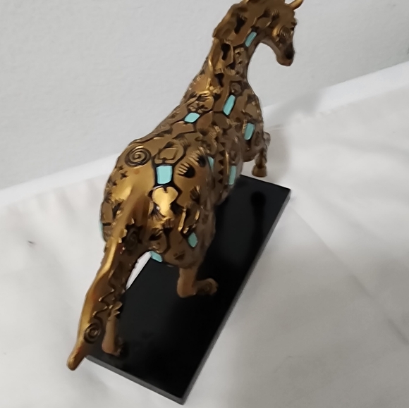 Colorful Horse Figurine Set - Picture 10 of 11